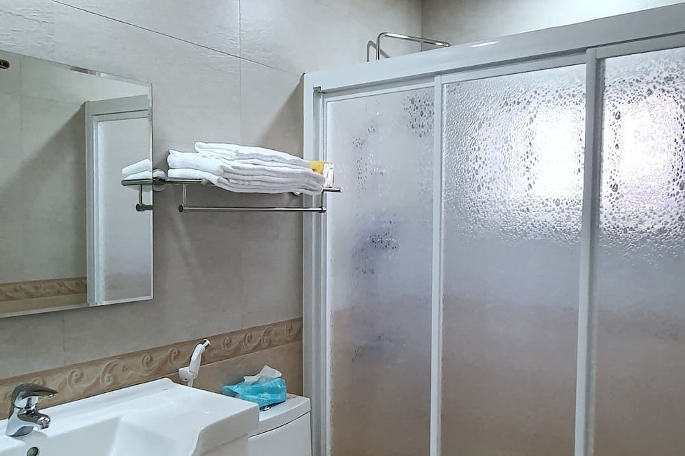 Photo of Bathroom in Lugu