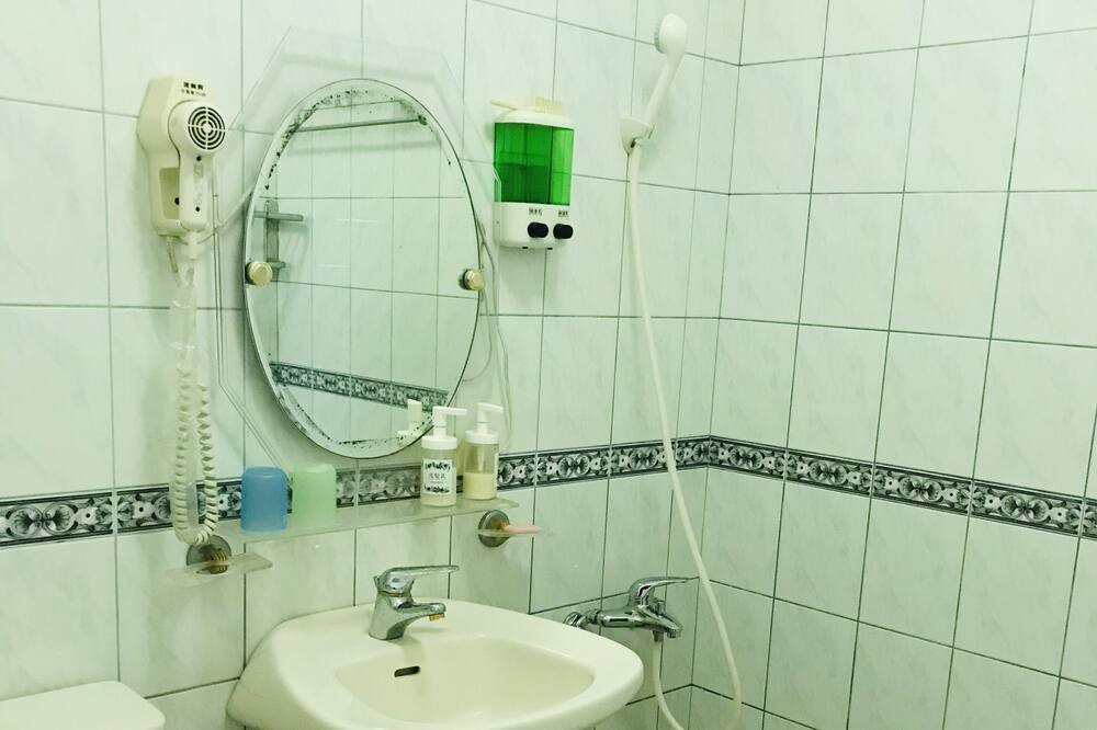 Photo of Bathroom in Gukeng