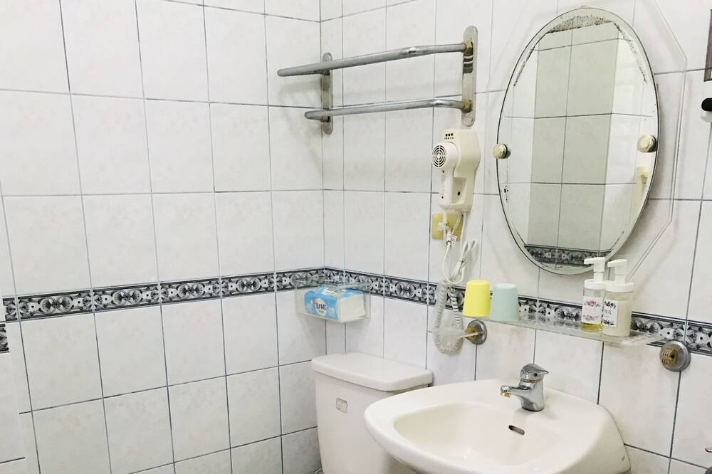 Photo of Bathroom in Gukeng