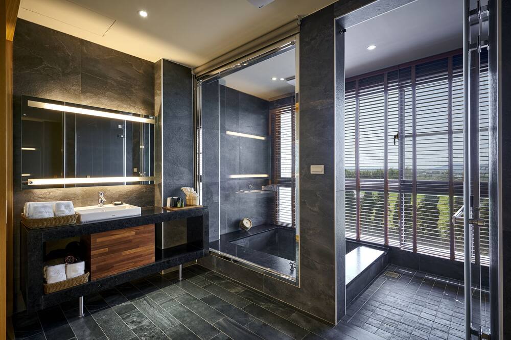 Photo of Bathroom in Yuanli