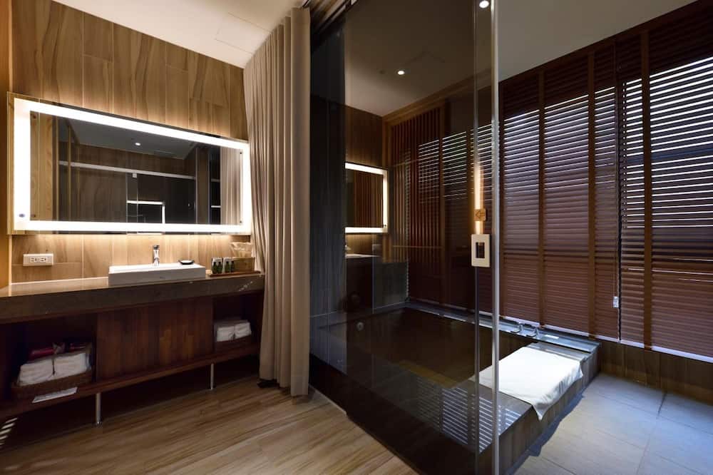 Photo of Bathroom in Yuanli
