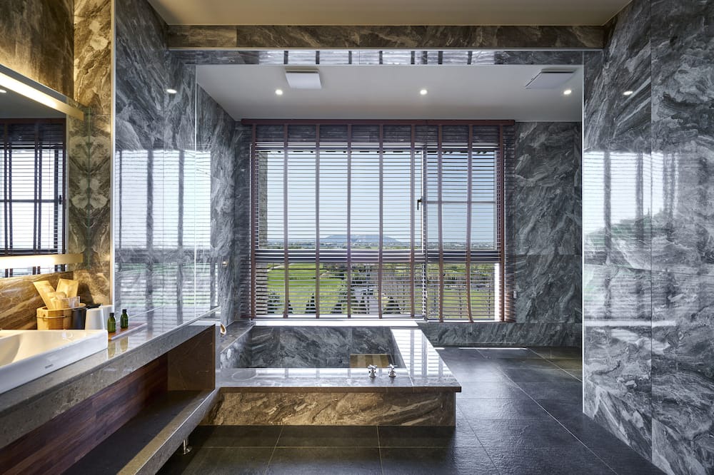 Photo of Bathroom in Yuanli