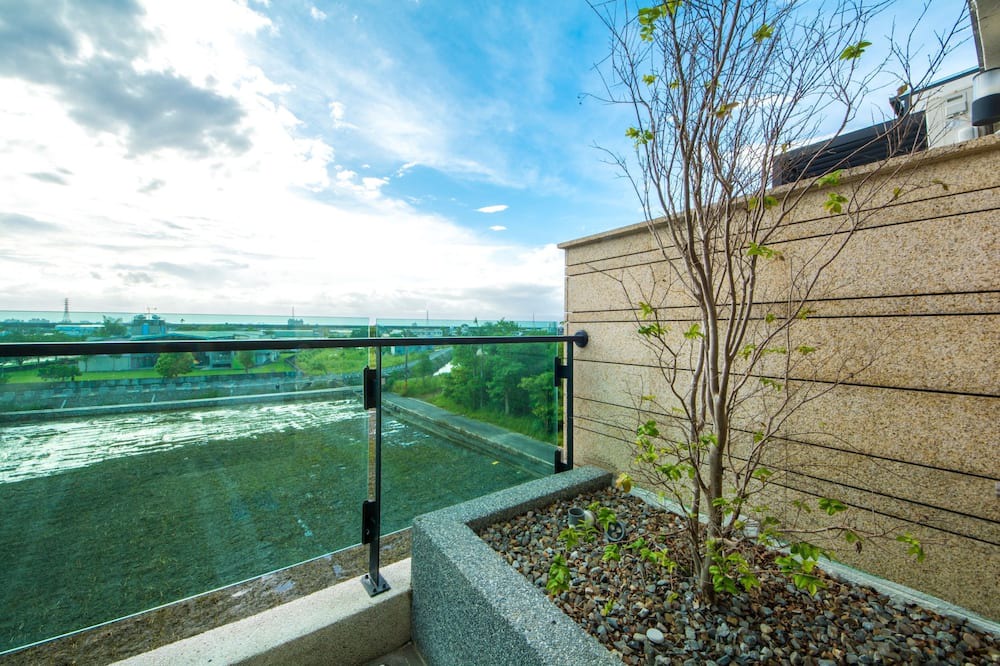 Photo of Patio Balcony in Wujie