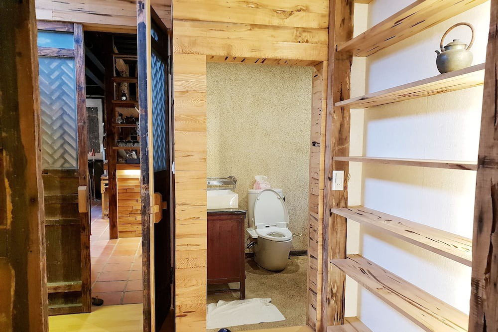 Photo of Bathroom in Dongshan