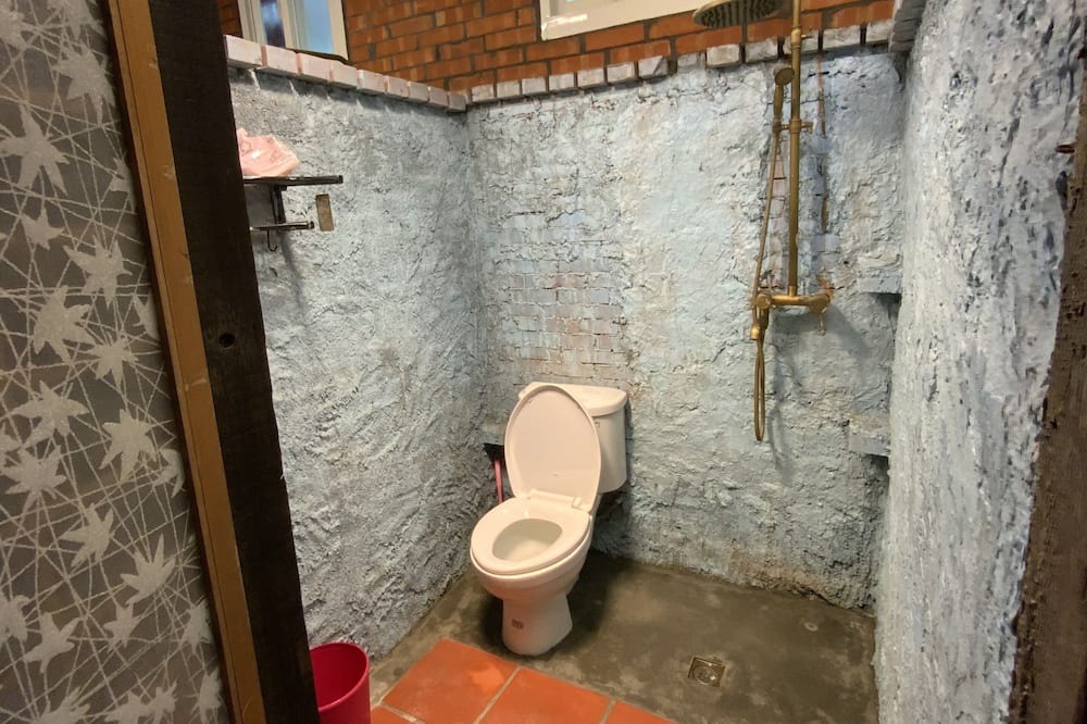 Photo of Bathroom in Dongshan