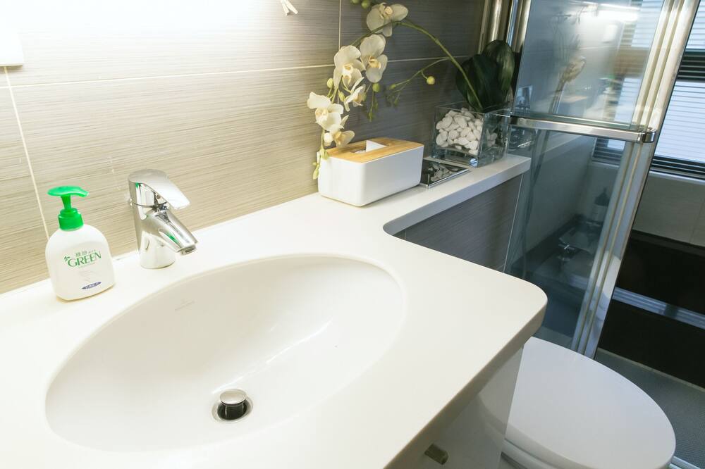 Photo of Bathroom in Daan