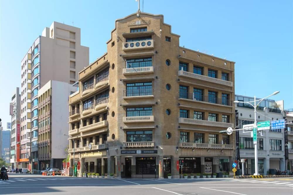 Photo of Outdoor in North District