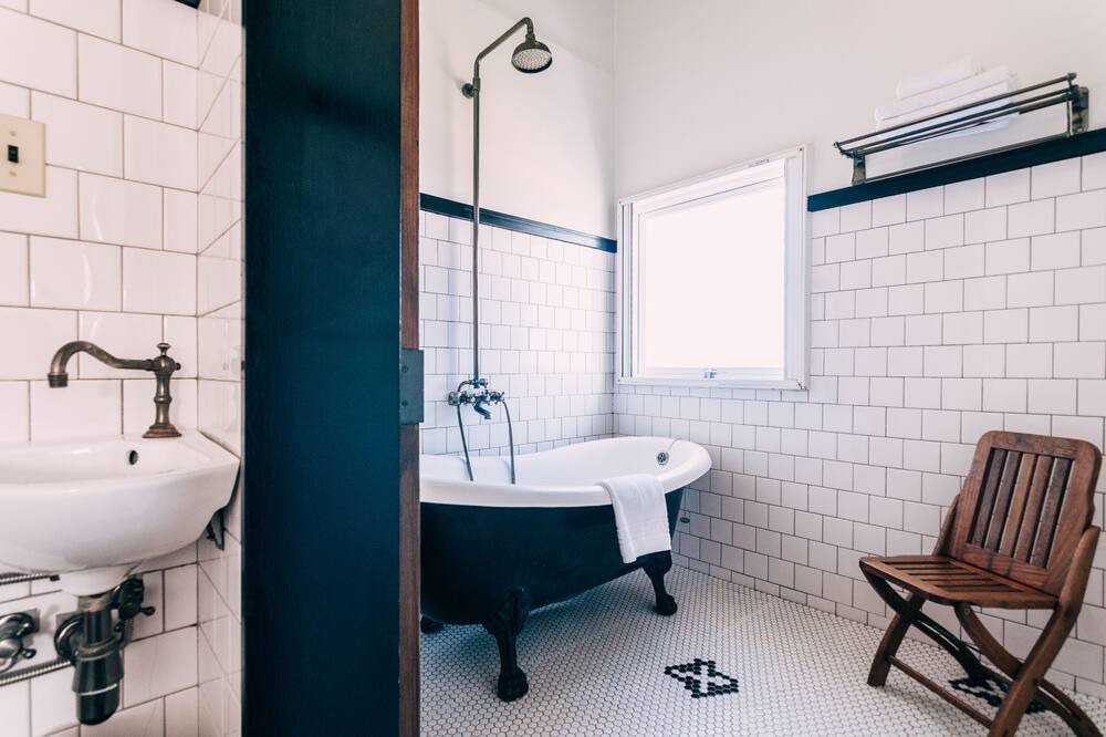 Photo of Bathroom in Eluan