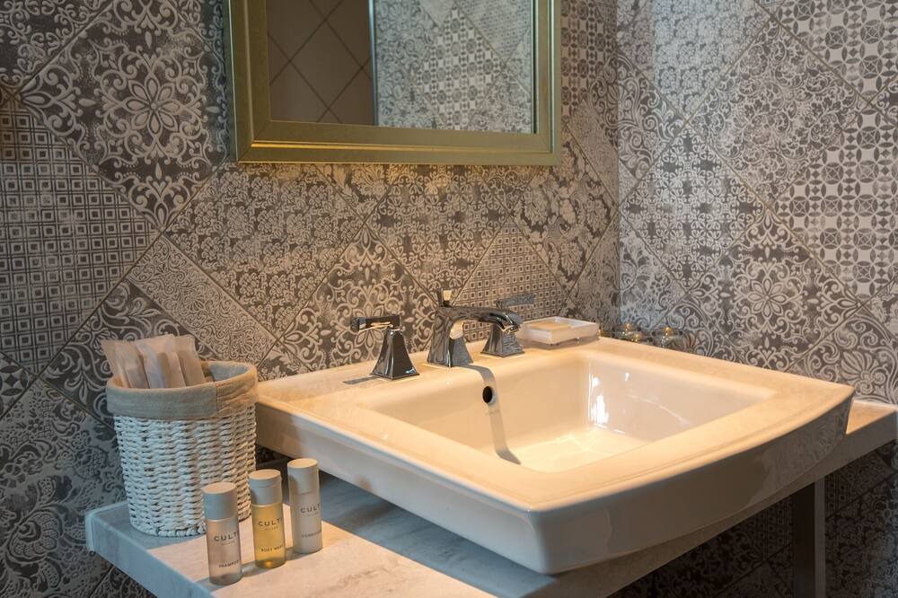 Photo of Bathroom in Anping