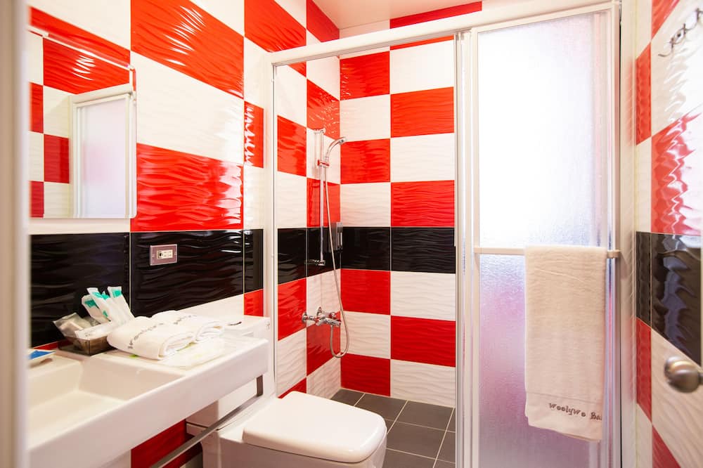 Photo of Bathroom in Yuli