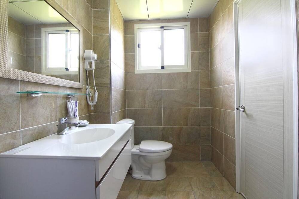 Photo of Bathroom in Nanzhuang