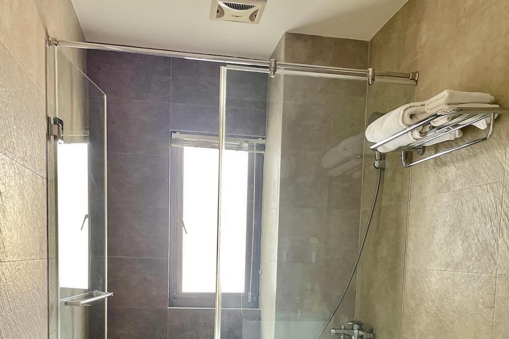 Photo of Bathroom in Jiji