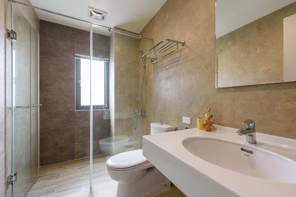 Photo of Bathroom in Jiji