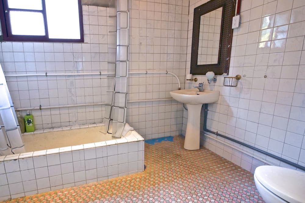 Photo of Bathroom in Zuoying District