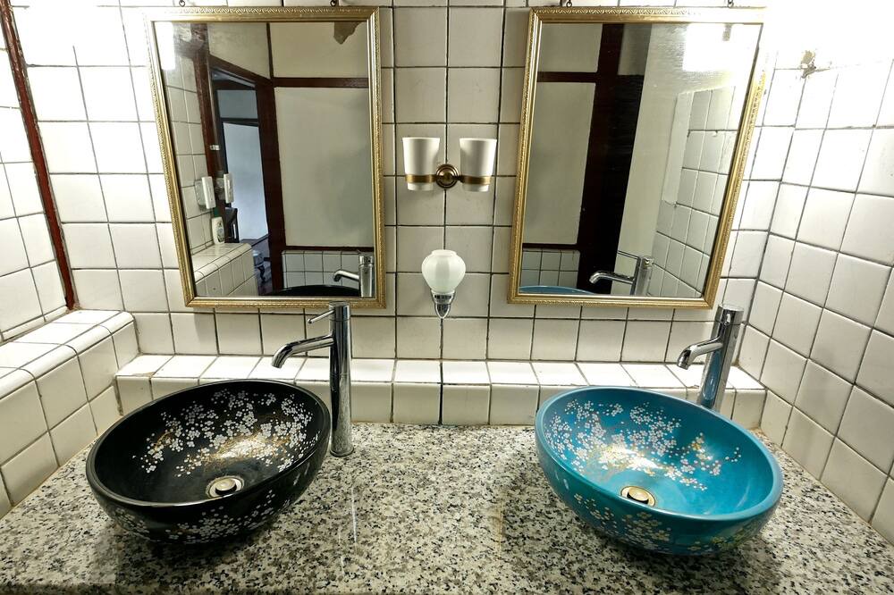 Photo of Bathroom in Zuoying District