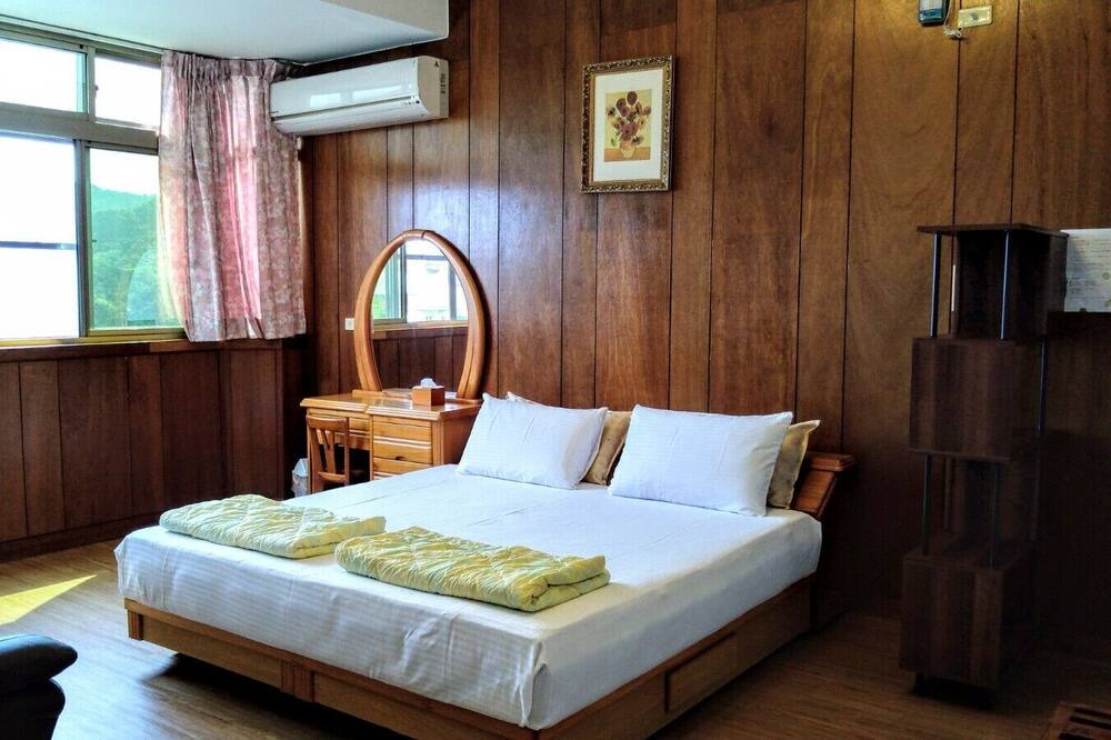 Photo of Bedroom in Lugu
