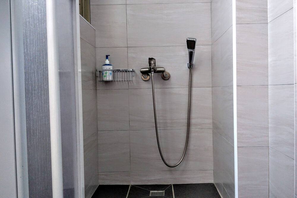 Photo of Bathroom in Lugu