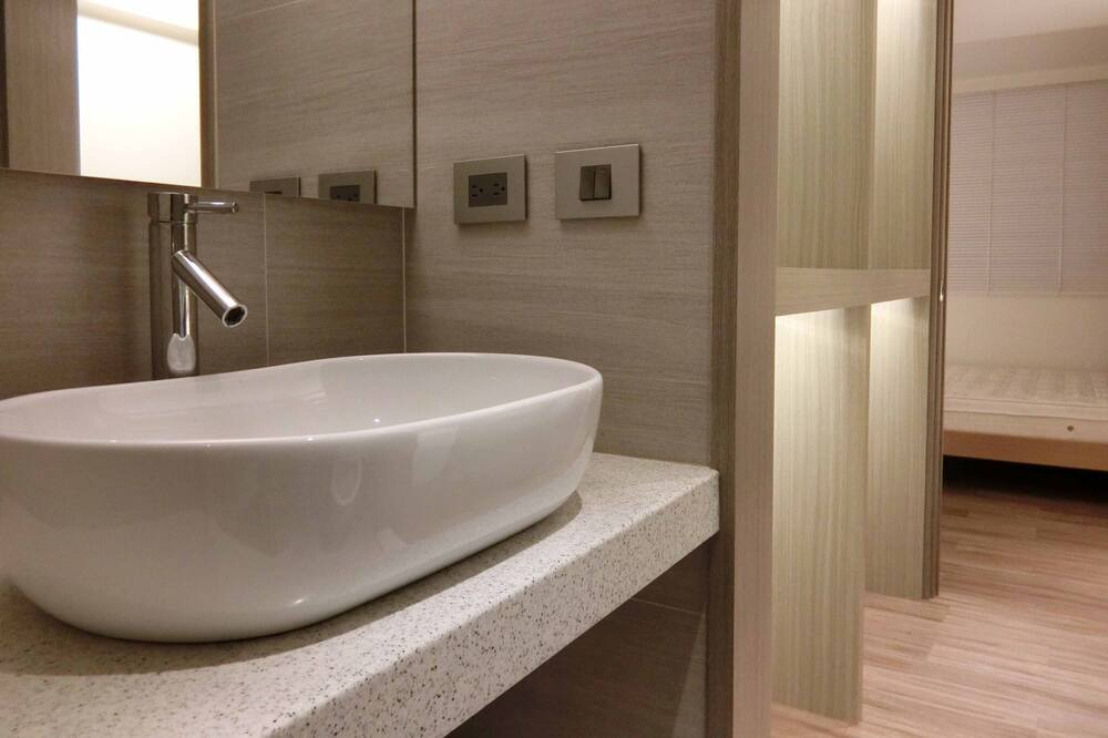 Photo of Bathroom in Daan