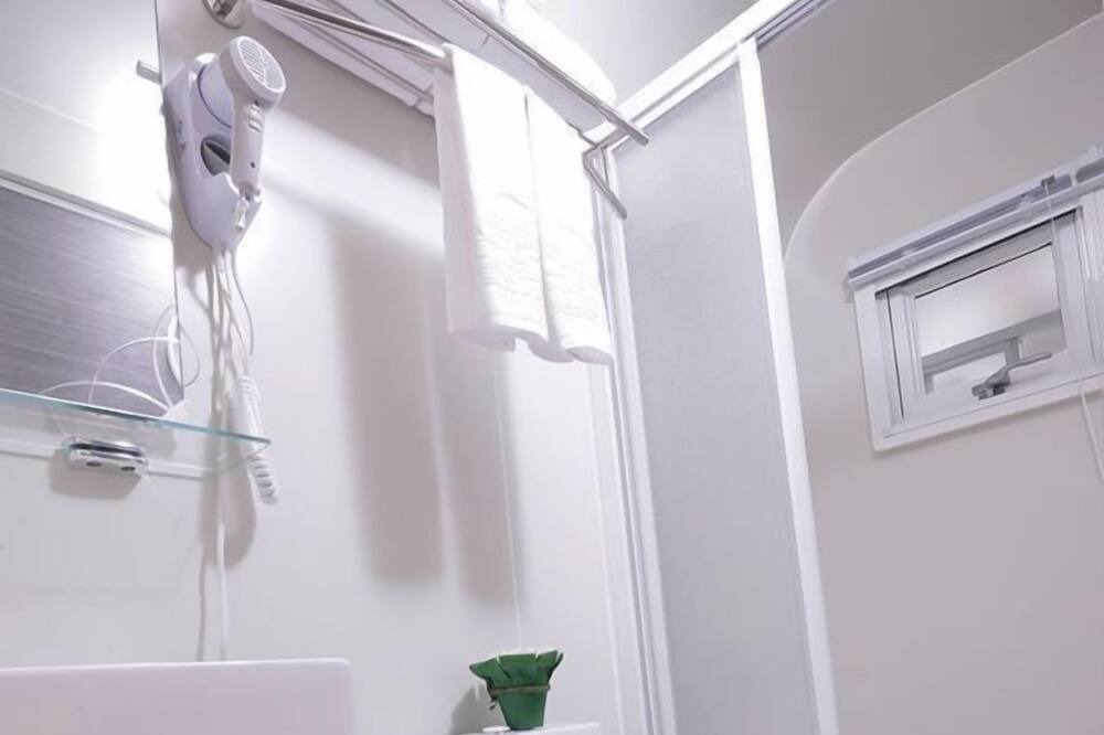 Photo of Bathroom in Yuanlin