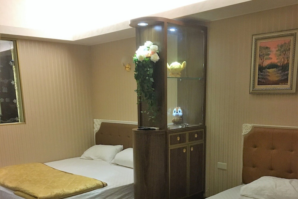Photo of Bedroom in North District