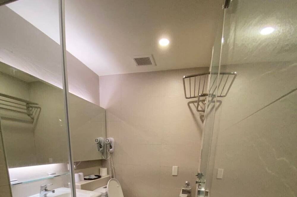 Photo of Bathroom in Zhongli District