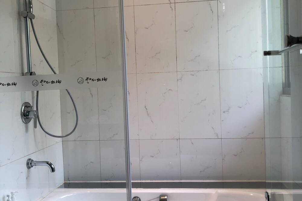 Photo of Bathroom in Ren'ai