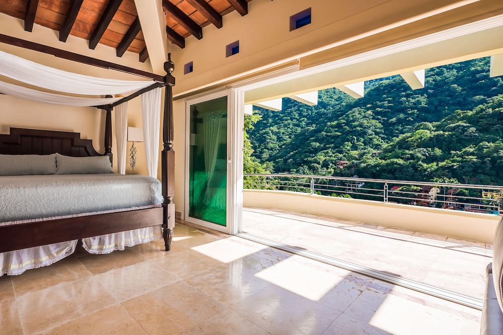 Photo of Bedroom in Boca de Tomatlan