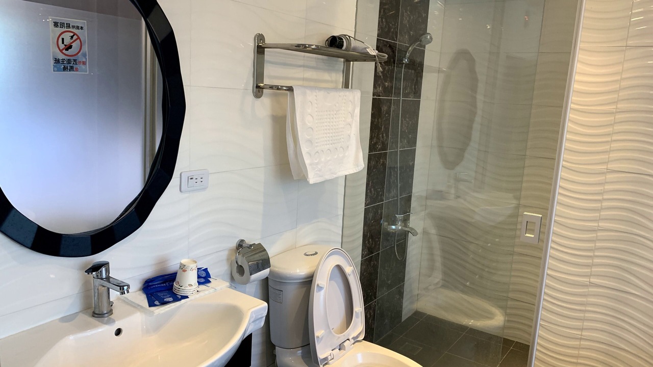 Photo of Bathroom in Luye