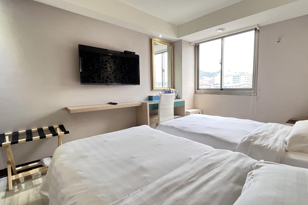 Photo of Bedroom in Ren'ai District