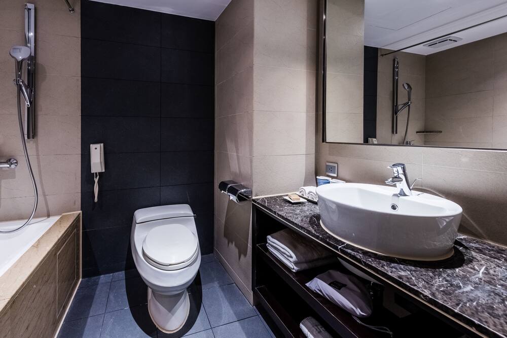 Photo of Bathroom in Nantun District