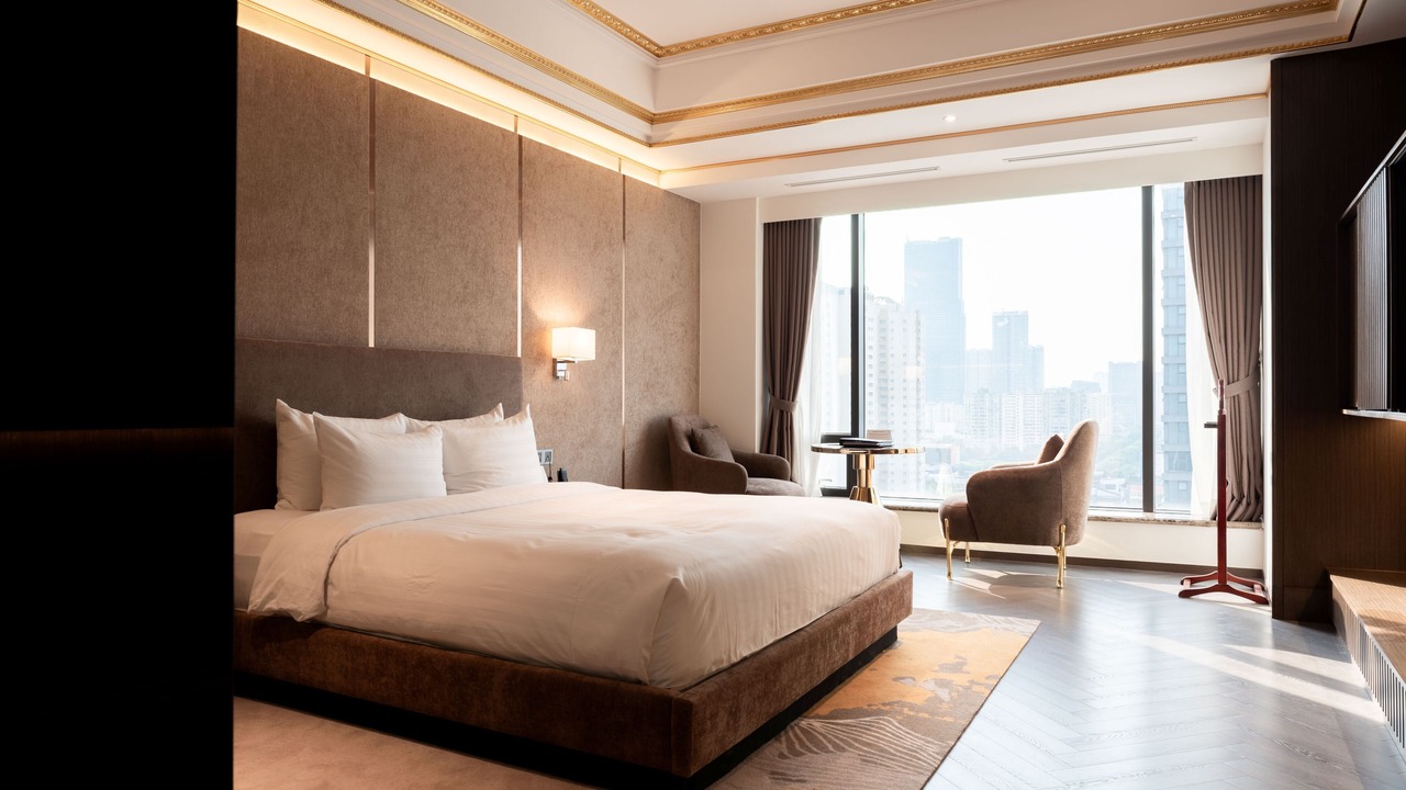 Photo of Bedroom in Trung Hoa Nhan Chinh