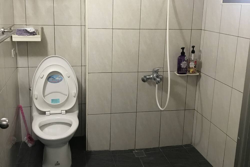 Photo of Bathroom in Fangliao