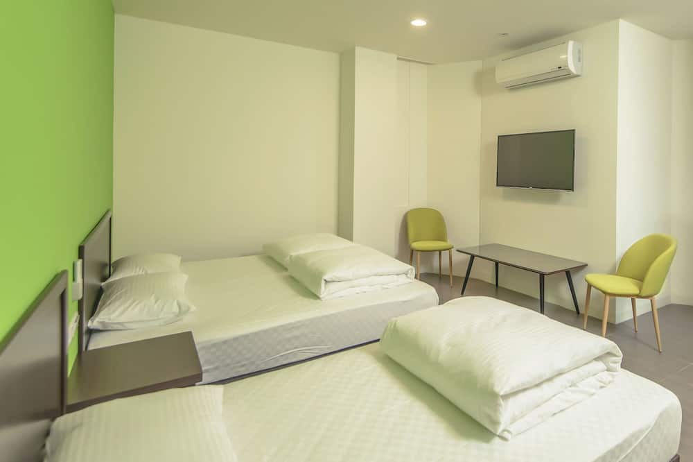 Photo of Bedroom in East District