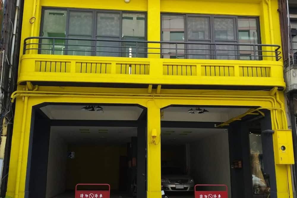 Photo of Outdoor in East District