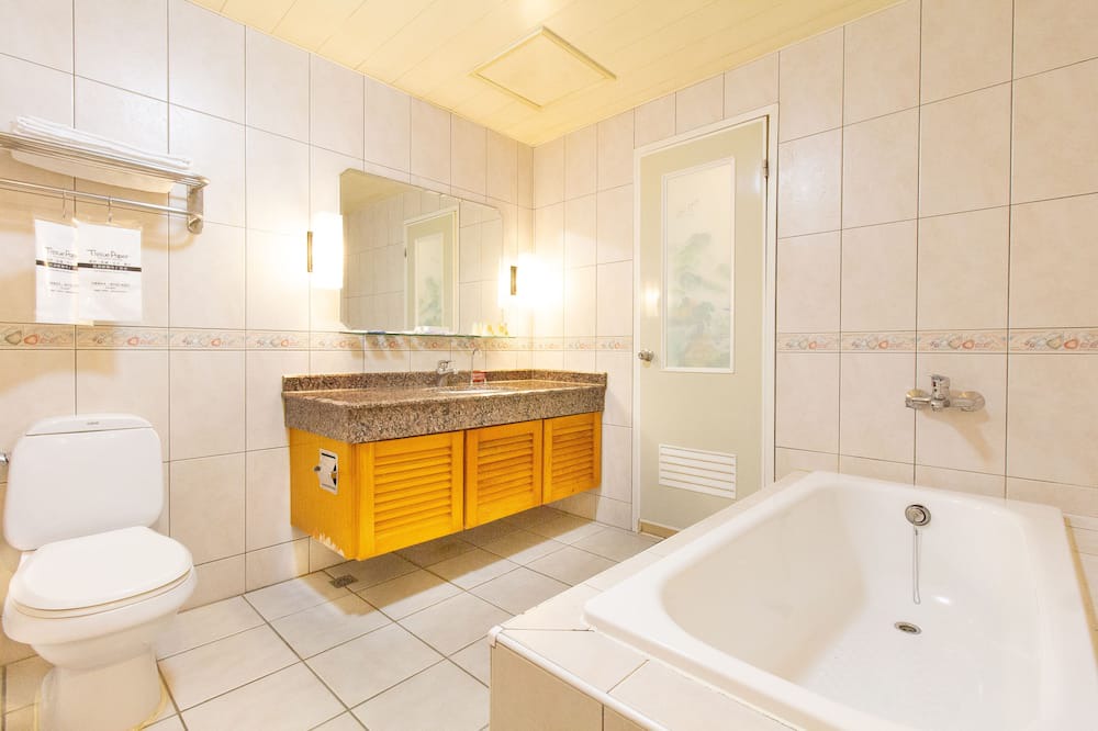 Photo of Bathroom in Xinying
