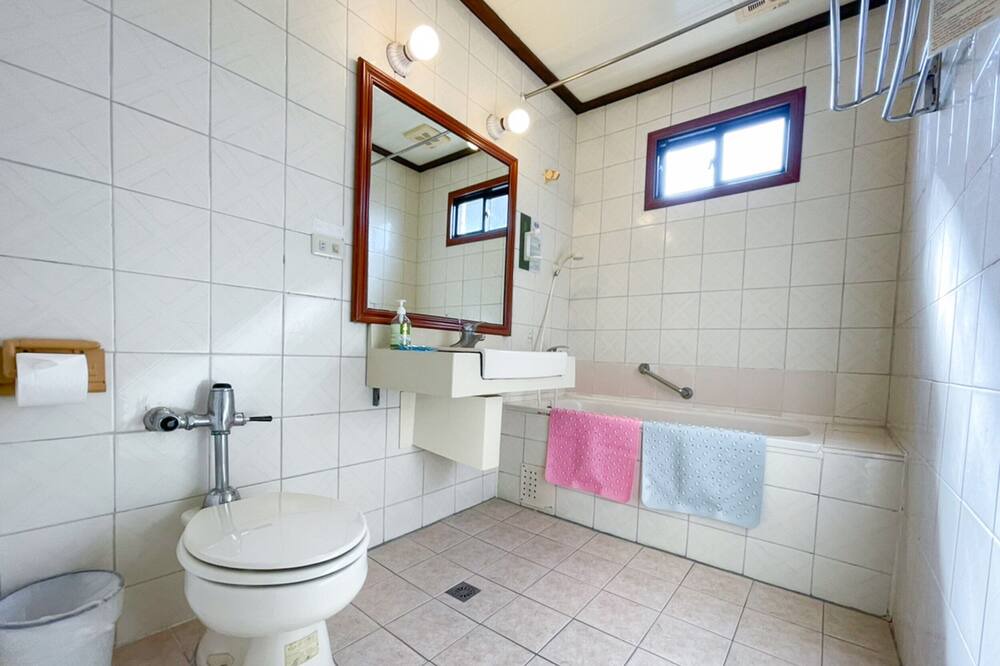 Photo of Bathroom in Changhua City Centre