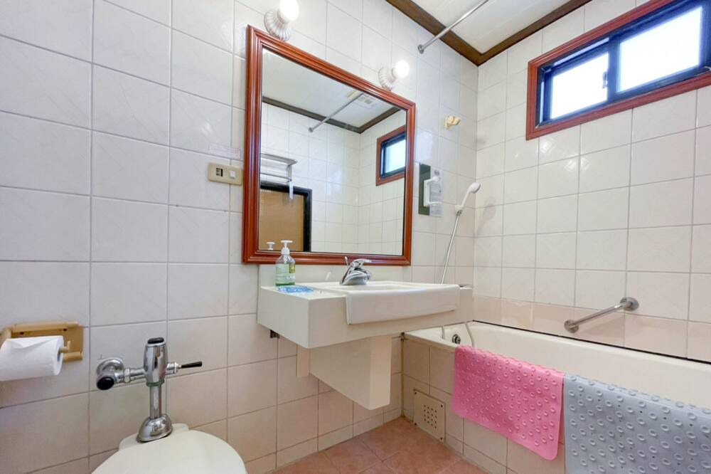 Photo of Bathroom in Changhua City Centre