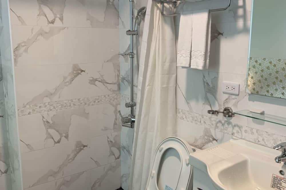 Photo of Bathroom in Puli