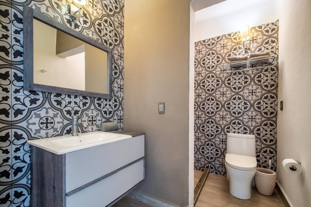Photo of Bathroom in P Chahue