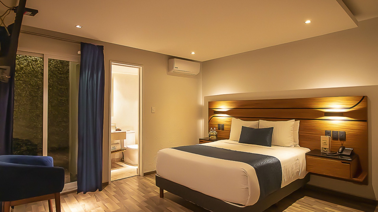 Photo of Bedroom in Historic Centre