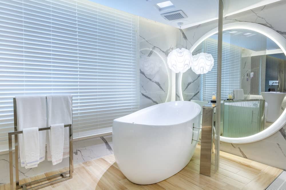 Photo of Bathroom in Taoyuan District