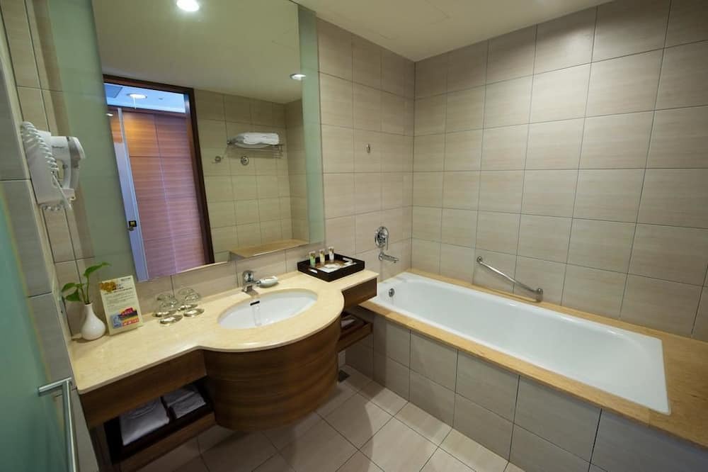 Photo of Bathroom in East District