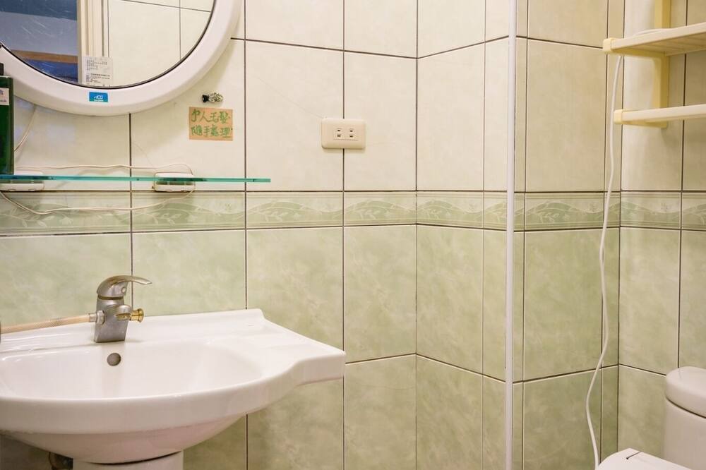 Photo of Bathroom in Yingge District