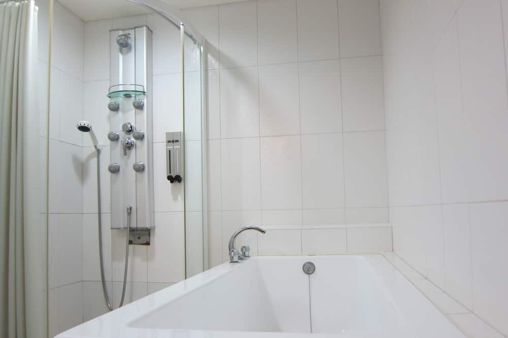 Photo of Bathroom in Taishan