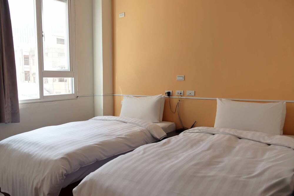 Photo of Bedroom in East District