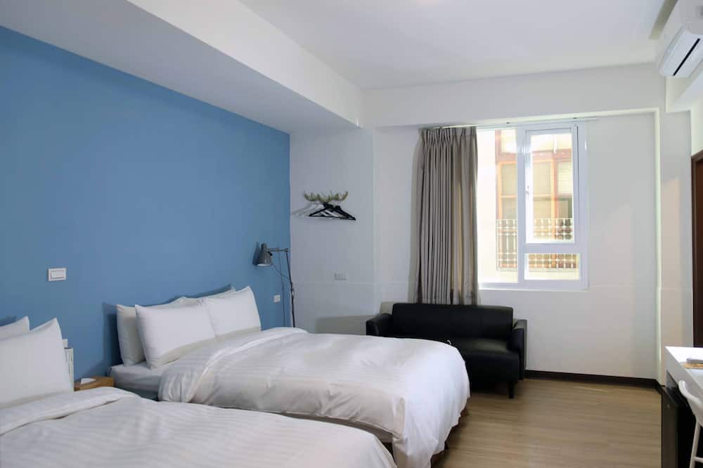 Photo of Bedroom in East District
