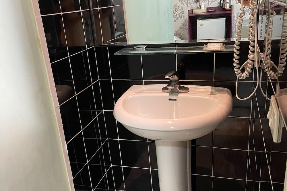 Photo of Bathroom in Tucheng