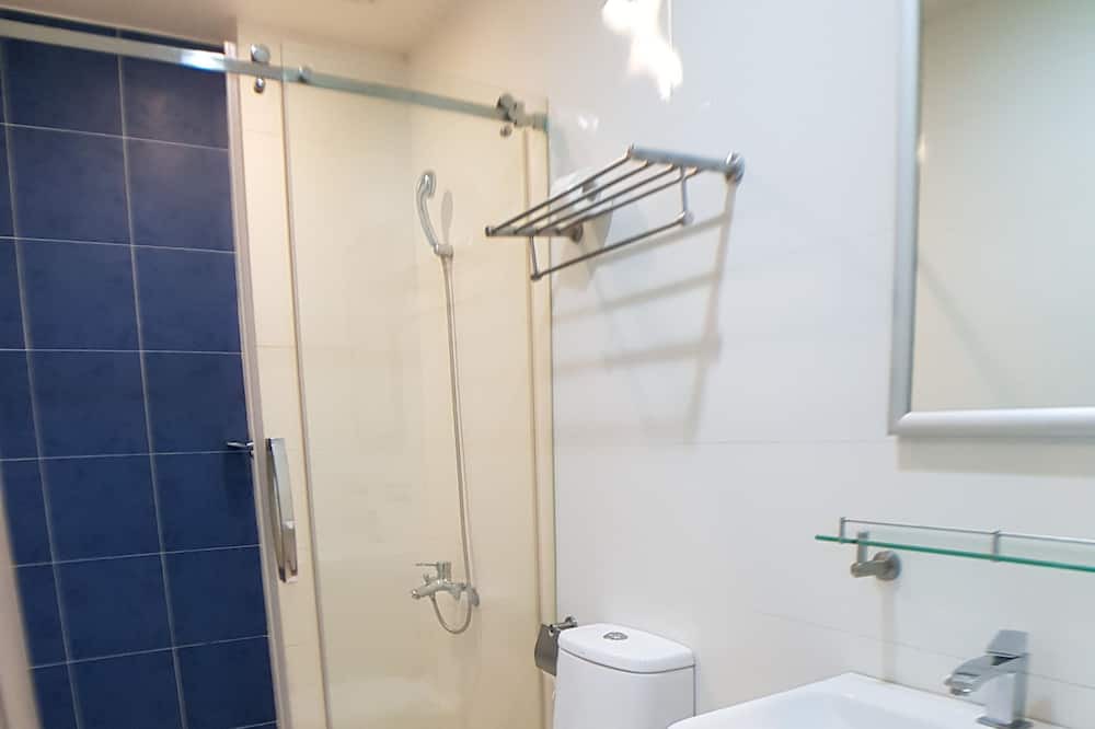 Photo of Bathroom in East District