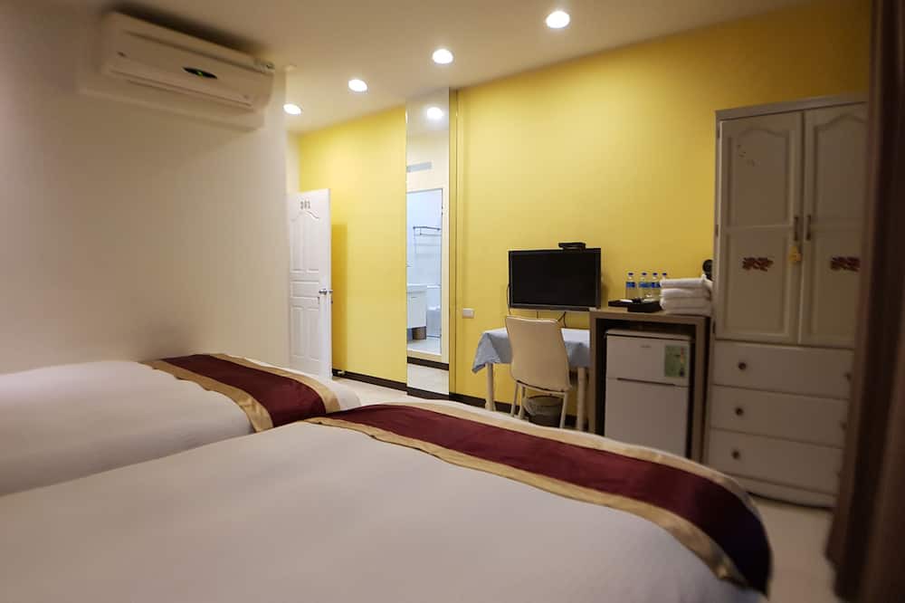 Photo of Bedroom in East District