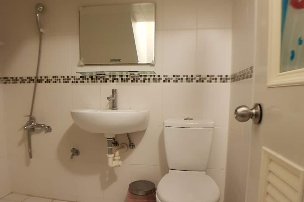 Photo of Bathroom in East District